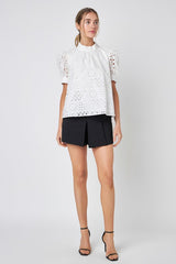 Broderie Anglaise Puff Sleeve Top